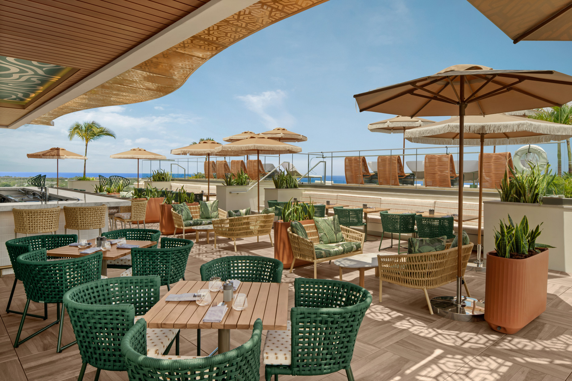 One | Gt Residences Collection - Large 1-bed + Den