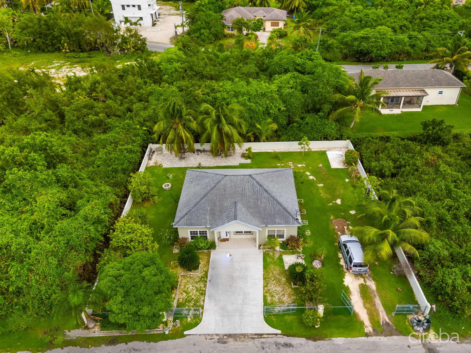 56 FAITH AVENUE - 3 BED / 2 BATH SINGLE FAMILY HOME