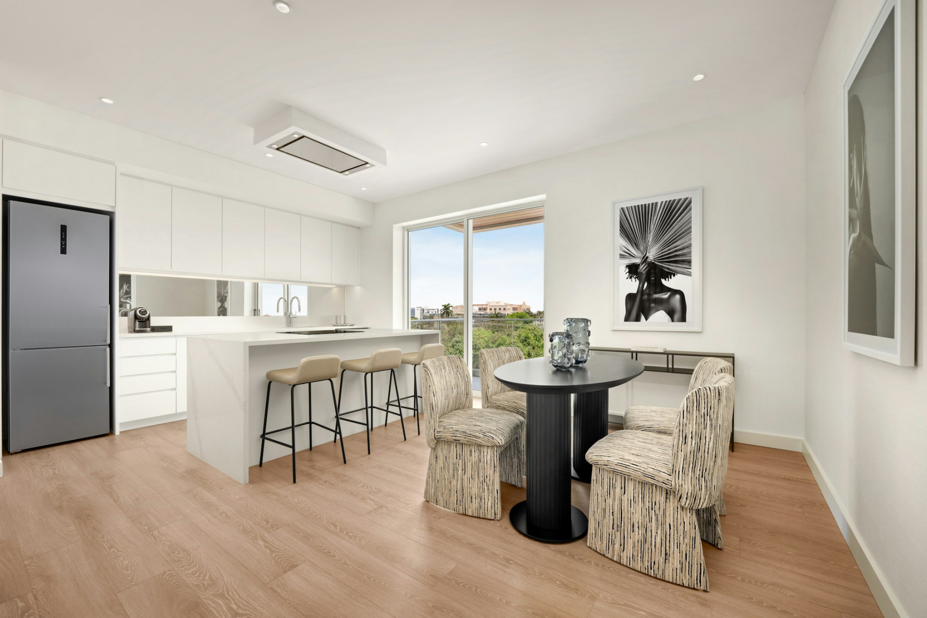 One | Gt Residences Collection - Large 1-bed + Den