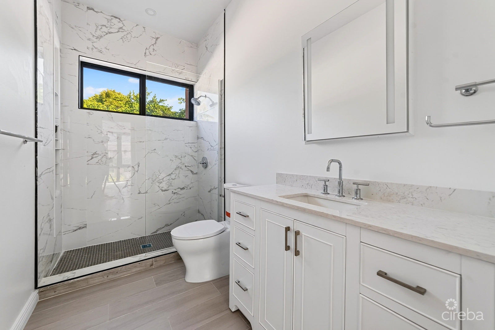 SORELLE - BRAND NEW 1 BEDROOM CONDO
