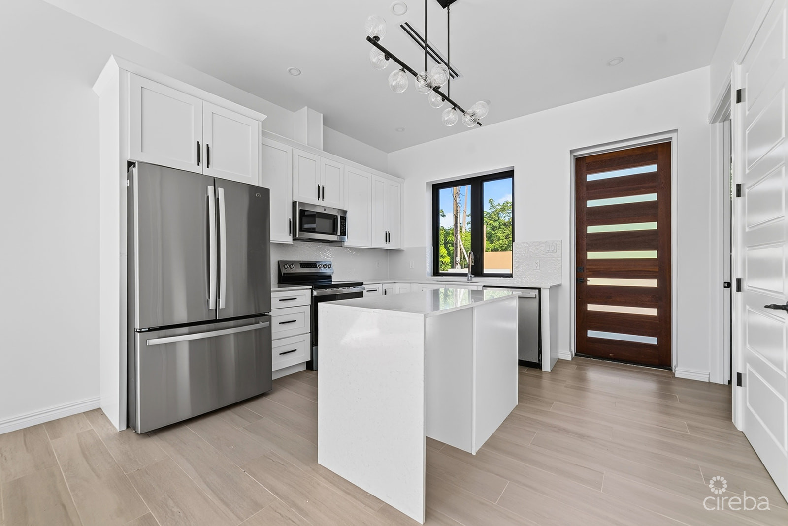SORELLE - BRAND NEW 1 BEDROOM CONDO