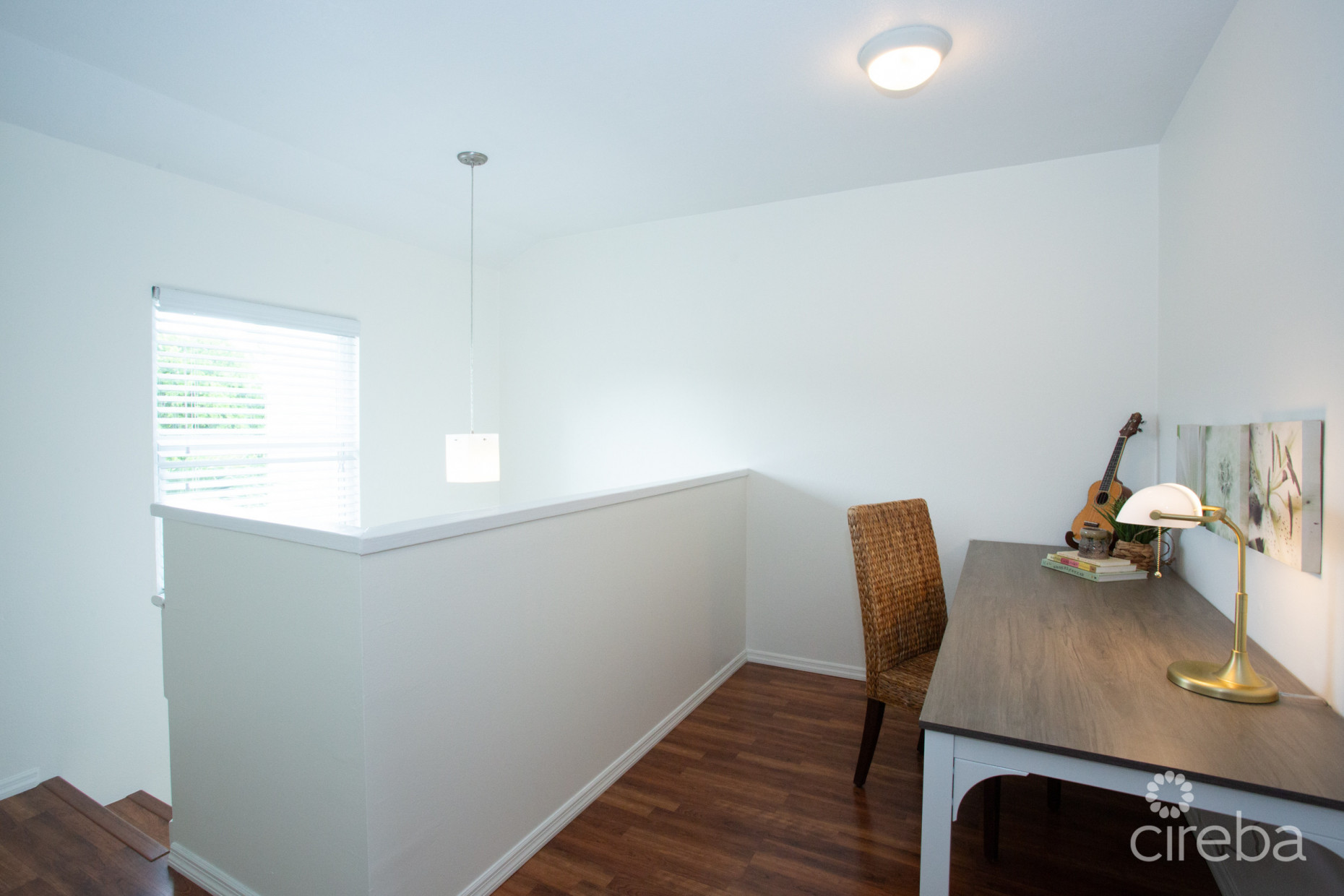 TURNKEY 2BED PLUS DEN END UNIT TROPICAL HAVEN