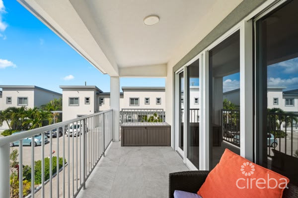 DOWNTOWN REACH - 2 BEDROOM