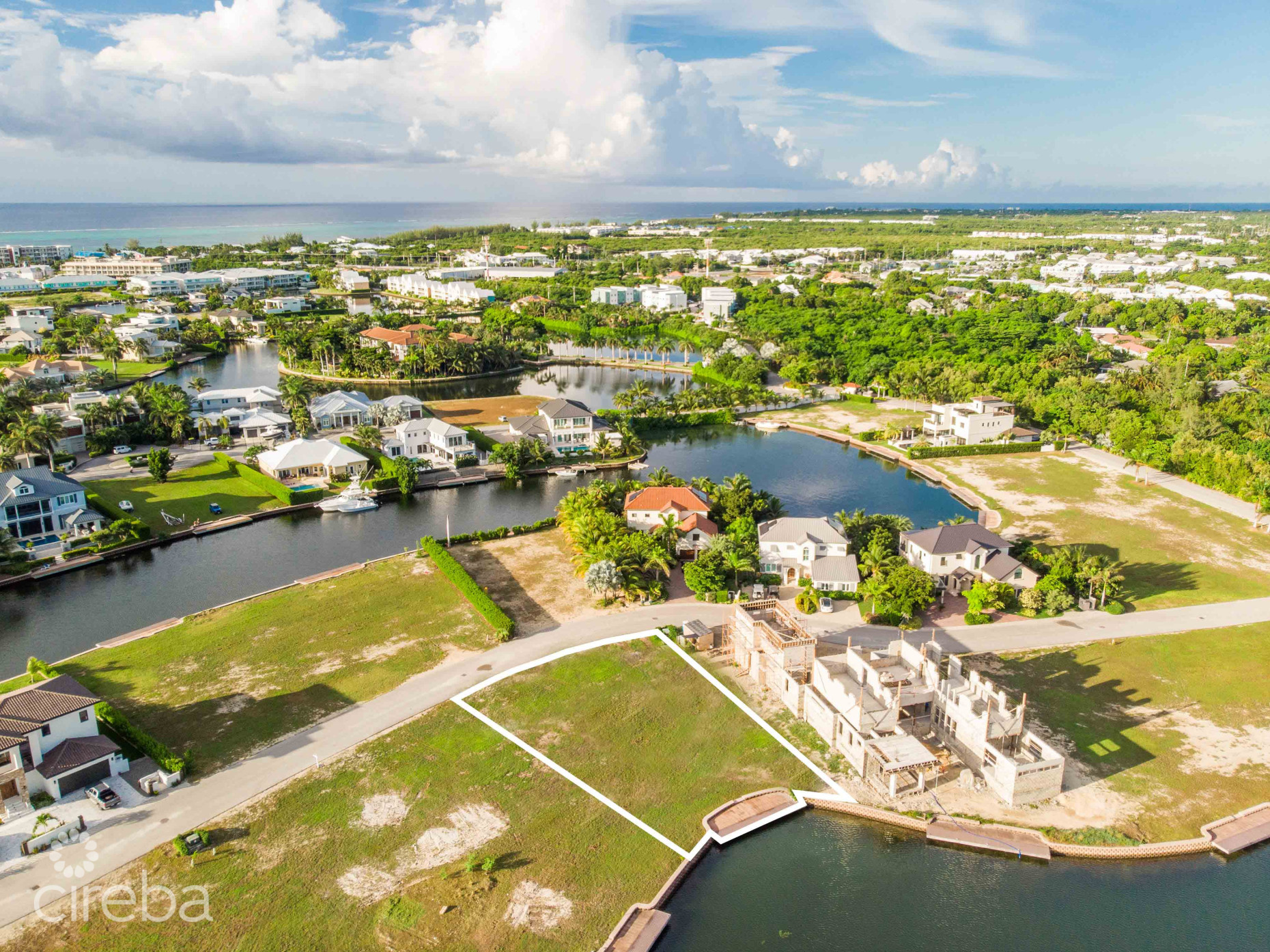 HARBOUR REACH 0.34 ACRES, CANAL FRONT LAND