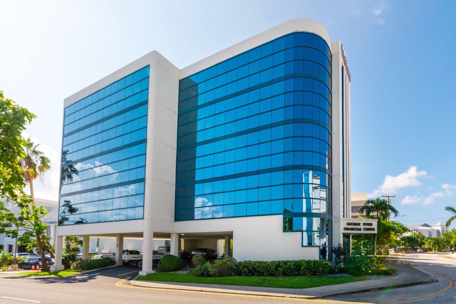George Town Financial Centre 2nd Floor Suite