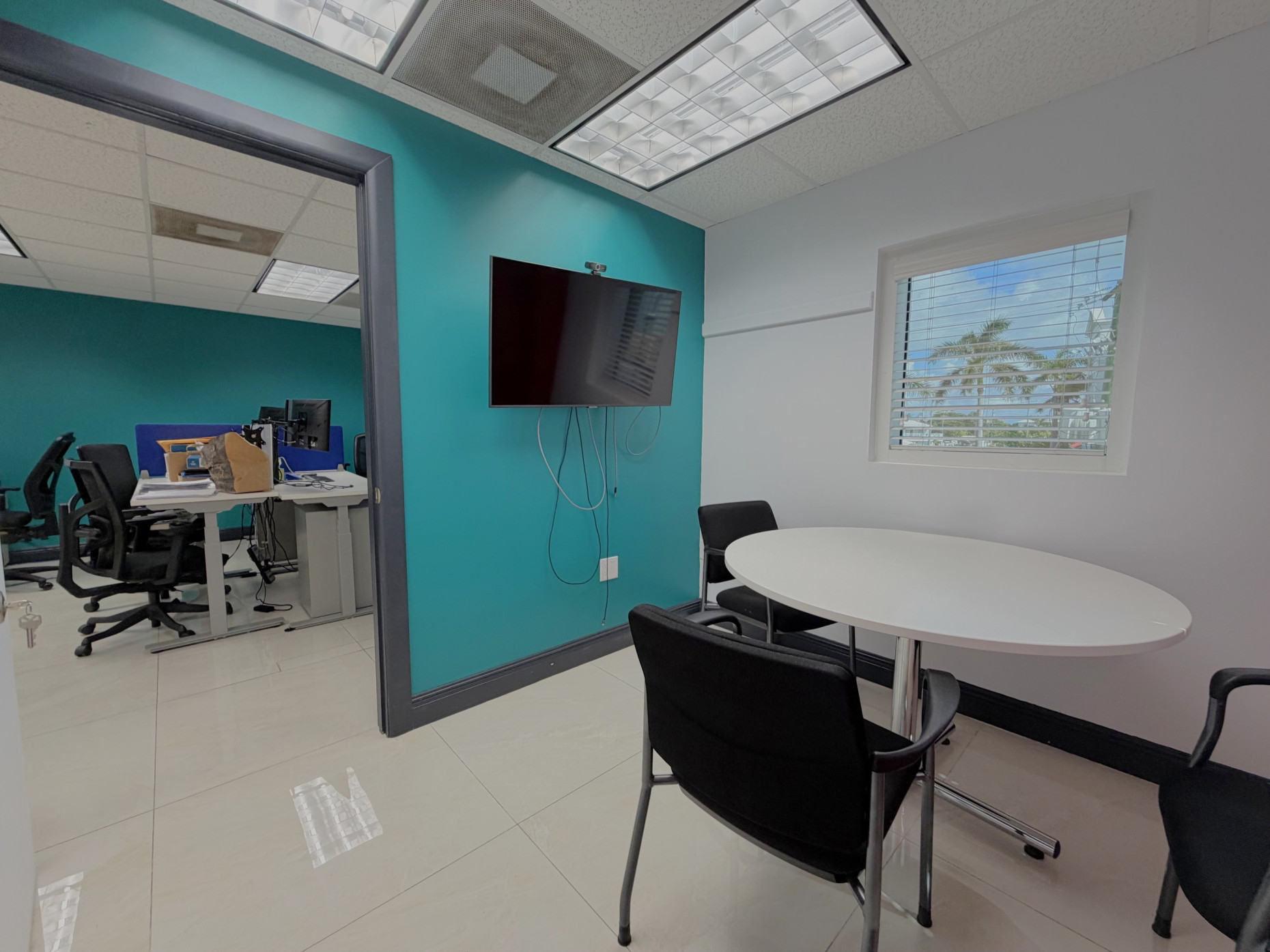 George Town Financial Centre 2nd Floor Suite