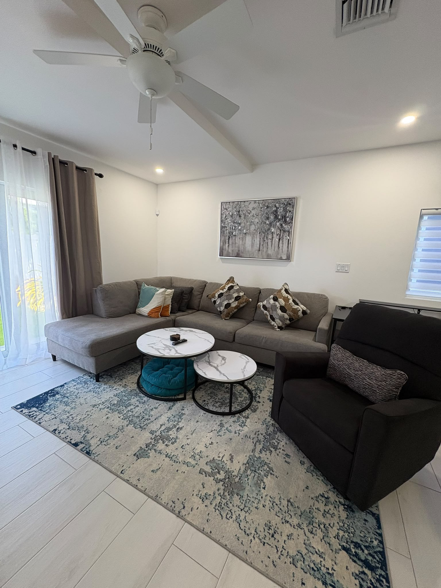 Ocean Reach 2-bedroom End Unit - Available 20 December