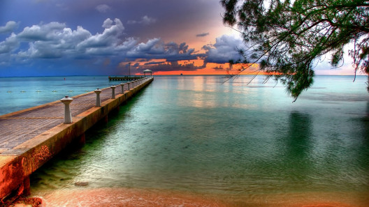 Cayman Islands wins 156 certificates of excellence from Trip Advisor