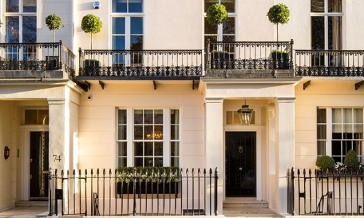 Inside Margaret Thatcher's Home