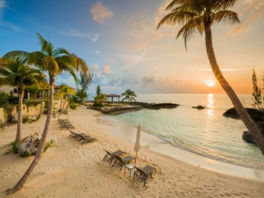 Grand Cayman's South Sound- Why Live There?