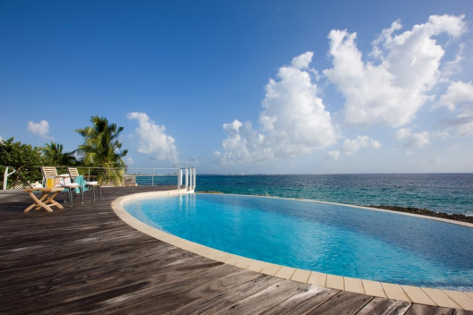 CAYMAN ISLANDS AND CARIBBEAN PRIME RESIDENTIAL INSIGHT