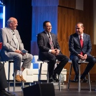 CAYMAN ISLANDS PREMIER TOUTS CAYMAN AT LAS VEGAS TECH CONFERENCE