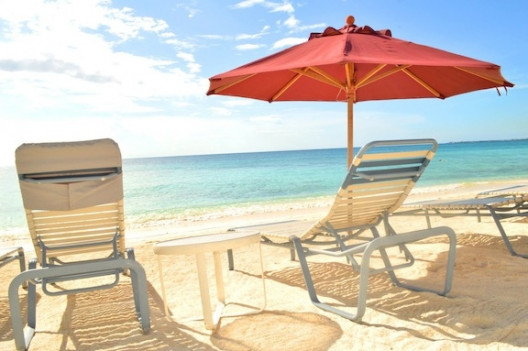 CAYMAN ISLANDS VOTED...ONE OF THE TOP 10 CARIBBEAN ISLANDS IN WHICH TO RETIRE