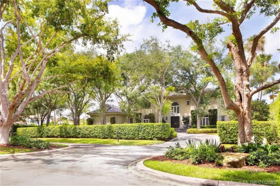 535 Casuarina Concourse