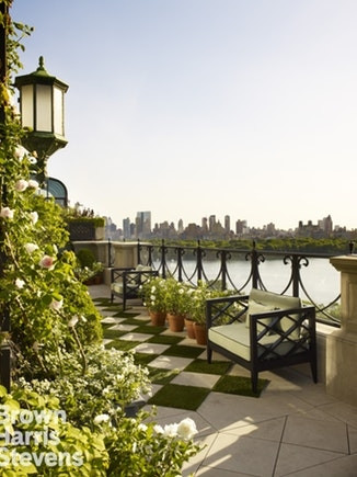 Fifth Ave - Renovated Triplex Penthouse