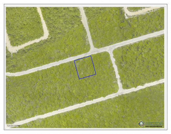 Selworthy Groves Lot, Cayman Brac Bluff