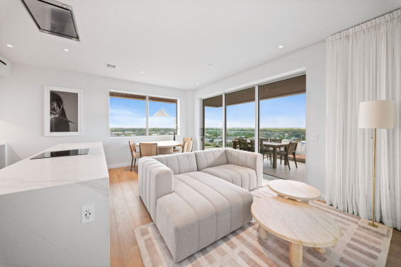 One|gt Unit 728 Arise Suite - 2 Bed + 2 Bath