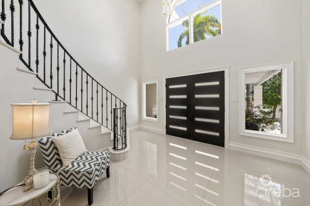 GOVERNORS HARBOUR ESTATE HOME