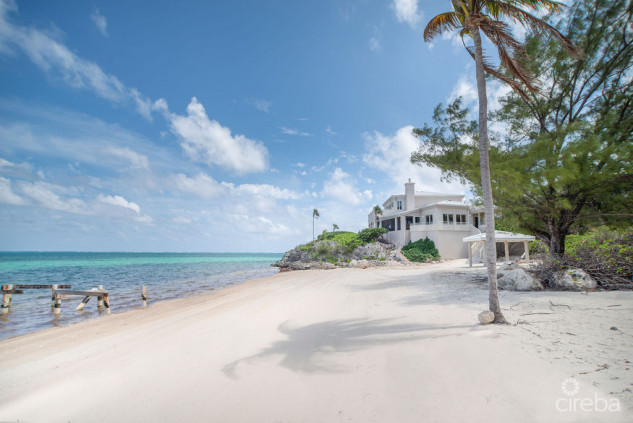 THE SAND BLUFF ESTATE | GUN BAY, EAST END