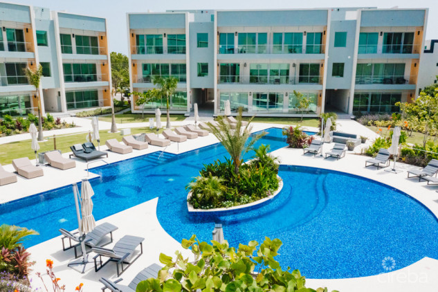 ONE CANAL POINT 324, SEVEN MILE CORRIDOR