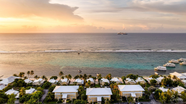 CARIBBEAN PARADISE 8, 3 BED + DEN BEACHFRONT VILLA