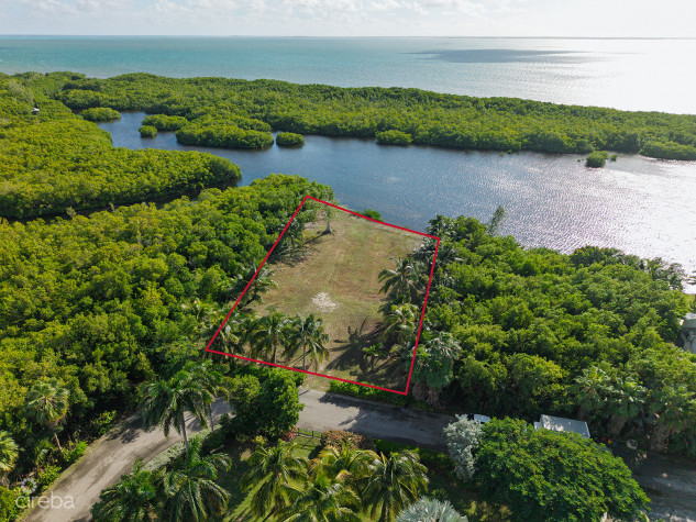 CANAL POINT OCEANFRONT - EXCLUSIVE ESTATE SITE