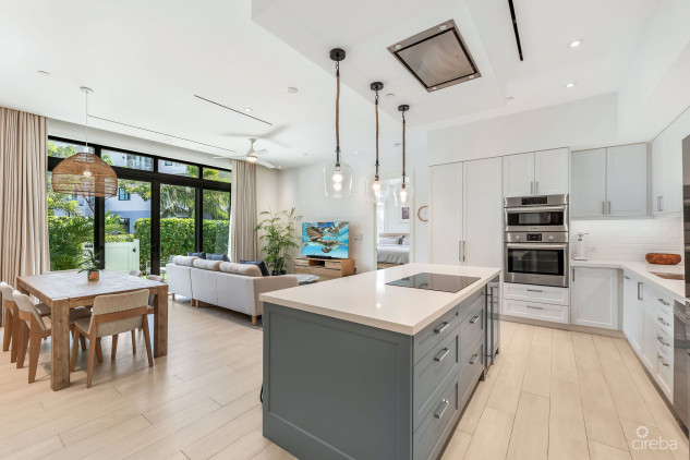 OLEA 414 - PRIVATE GARDEN 2-BED RESIDENCE