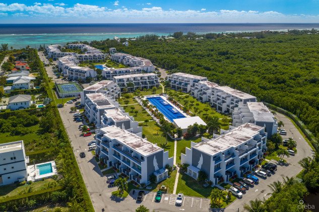 VELA 164 - 3 BEDROOM TOWNHOME