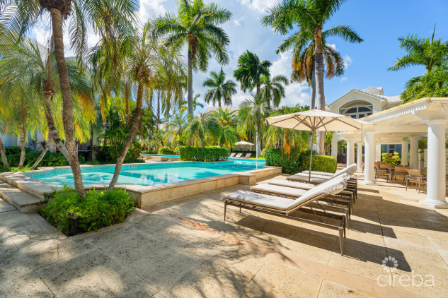 BRITANNIA KINGS COURT EXECUTIVE HOME