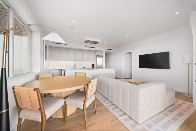 One|gt Unit 730 Solstice Suite - 2-bed + Den, 3-bath