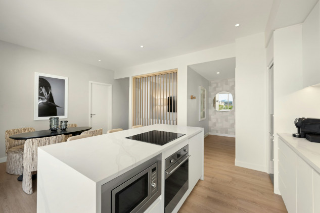 One | Gt Residences Collection - Large 1-bed + Den